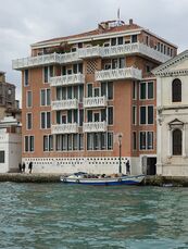 Casa Cicogna en el Zattere, Venecia (1954-1958)