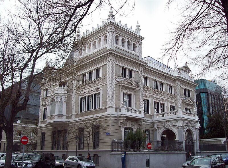 Archivo:Palacete de Eduardo Adcoch (Madrid) 03.jpg