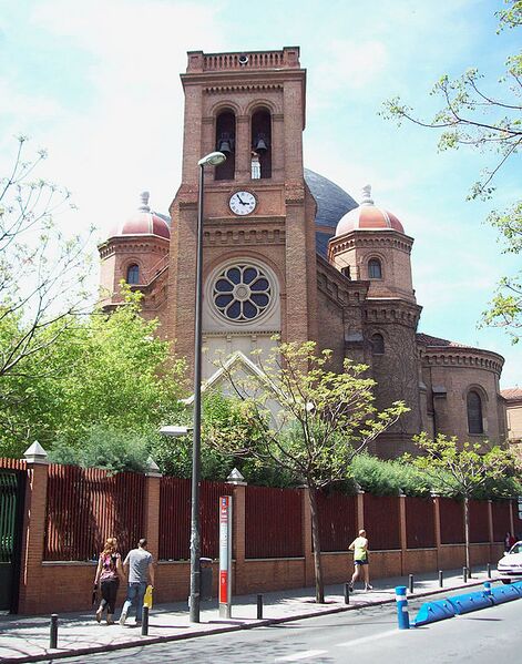 Archivo:Iglesia de San Francisco de Sales (Madrid) 01.jpg