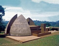 Catedral del santuario de peregrinación de Mityana, Uganda (1972)