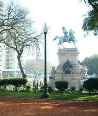 Imagen de Garibaldi, monumento de la Plaza Italia