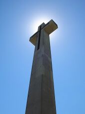 Cruz Monumental
