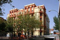 Reconversión de antigua harinera en viviendas, Madrid (1923-1925)