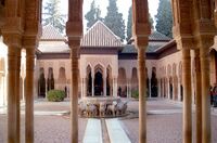 Patio de los Leones, Alhambra de Granada.