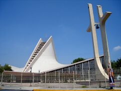 Iglesia de San José Obrero, Monterrey, México. (1958-1959)