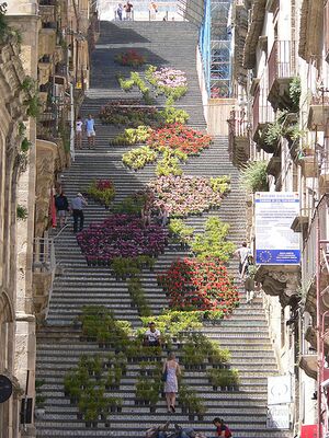 Escalinata Castilgirone.jpg