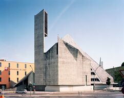 Iglesia de San Norberto, Berlín (1960-1962), junto con Hermann Fehling