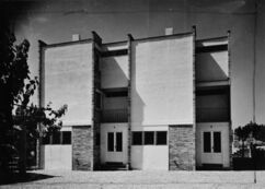 dos viviendas adosadas, Torredembarra (Tarragona) (1959-1960)
