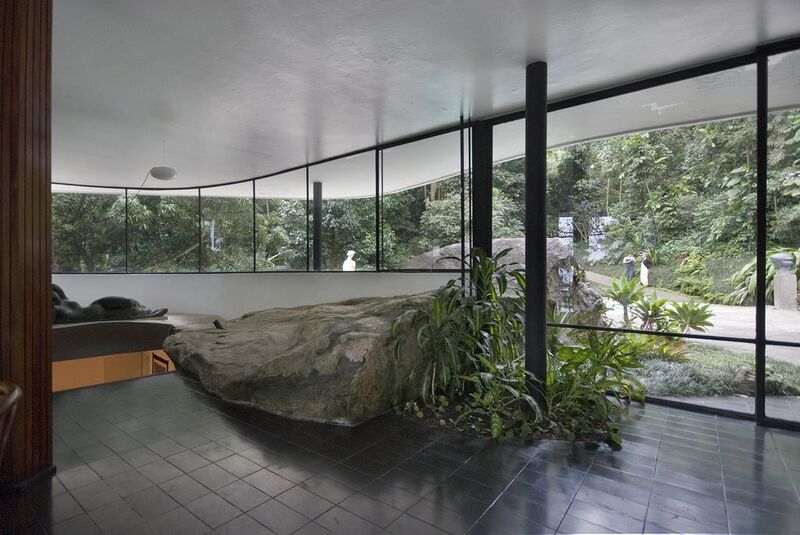 Archivo:Niemeyer.CasaCanoas.6.jpg