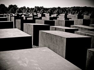 Eisenman.monumento a los judios asesinados.jpg