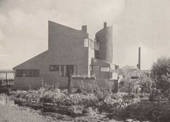 Casa Suermondt, Aalsmeer, Países Bajos (1924-1925), junto con Bernard Bijvoet.