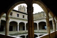 Claustro del Castillo de Manzanares el Real.