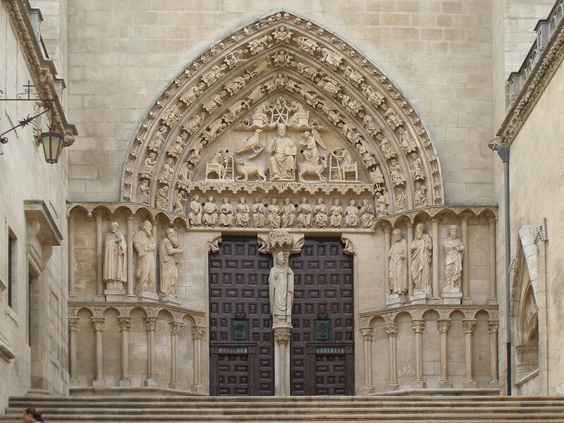 Archivo:Catedral de Burgos.Puerta del sarmental.jpg