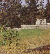 Monumento funerario en Ležáky