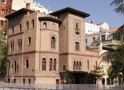 Instituto de Valencia de Don Juan (1889)