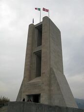 Monumento a los caídos de Como (1931-1933)
