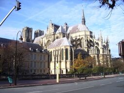Reims Kathedrale Bischofkapelle.jpg