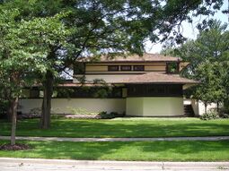 Frank B. Henderson House (Elmhurst, Illinois) 08.JPG