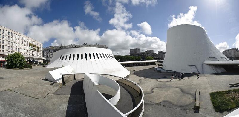 Archivo:Niemeyer.LeHavre.jpg