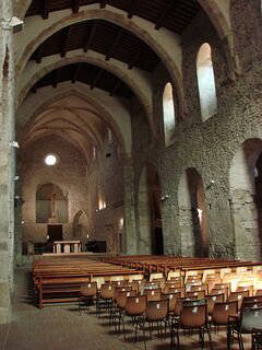Interior de la iglesia de San Miguel