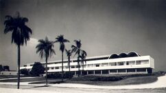 Instituto de pediatría y puericultura Martagão Gesteira, campus de la Universidad de Brasil (UFRJ), ilha do Fundão (1949-1953)