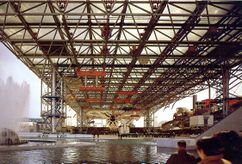 Espacio de usos múltiples, Expo de Osaka (1966-1970)