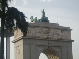 Arco de la Victoria. Madrid.2.jpg