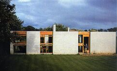 Casa en Cowes, Isla de Man (1956-1958), junto con James Gowan.