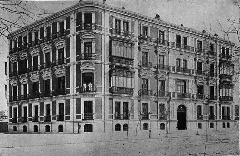 Archivo:Casa-palacio del Excmo. Sr. Vizconde de Torre-Almiranta (Madrid), en Arquitectura y Construcción, marzo de 1906 (cropped).jpg