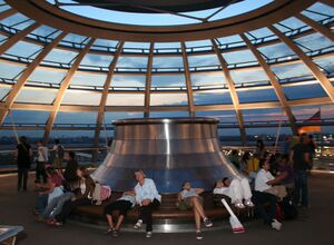 Liegeplätze Reichstagskuppel.jpg