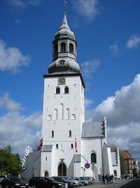La catedral de Aalborg desde el occidente.