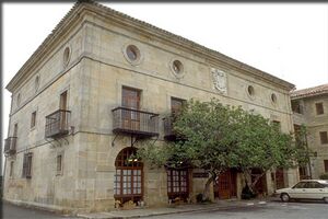Palacio Larrea.jpg