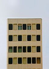 Fotografía de la fachada del Edificio Moroder.jpg