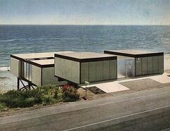 Casa Hunt, Malibu, California (1955)