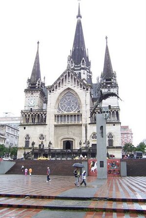 Catedral manizales.jpg