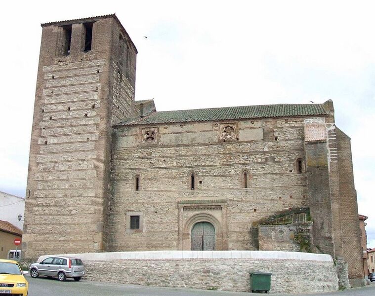 Archivo:Arevalo - Iglesia de San Miguel 2.JPG