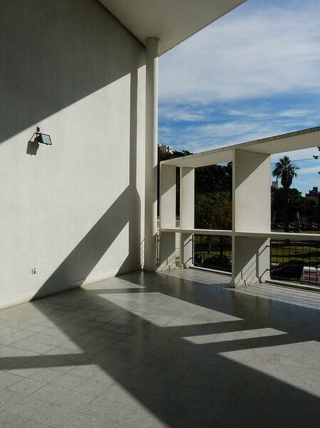 Archivo:Le Corbusier.casa Curutchet.17.jpg