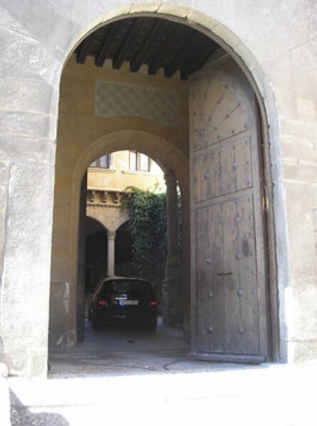 Archivo:Palacio marqueses de moya .Segovia.2.jpg