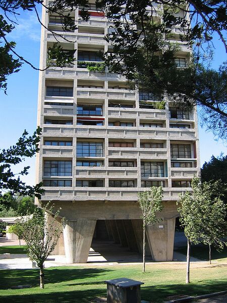 Archivo:Le Corbusier.Unidad habitacional.7.jpg