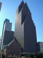 Banco de América Central, Houston, Texas (1983)