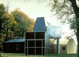 FrankGehry.CasaInvitadosWinton.4.jpg