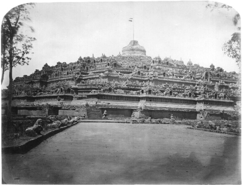 Archivo:Borobudur photograph by van kinsbergen.jpg