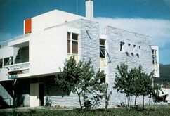 Casa Ferro, Ponteareas (1962-1977)