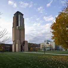 Torre Lurie, Universidad de Michigan (1994-1996)}}