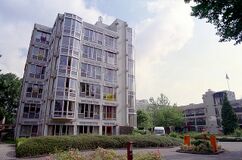 Residencia de ancianos De Drie Hoven en Slotervaart, Amsterdam (1964-1974)