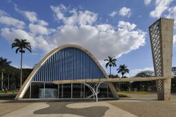 Niemeyer.IglesiaSanFrancisco.3.jpg