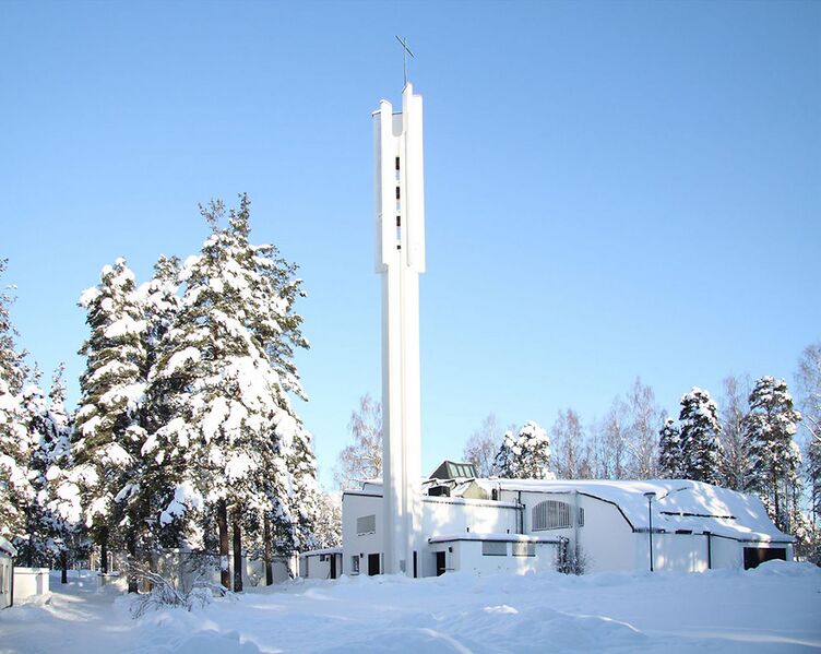 Archivo:Aalto.Iglesia de las Tres Cruces.9.jpg
