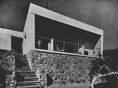 Pequeñas casas de fin de semana en Garraf (1934-1935), junto con Torres Clavé.