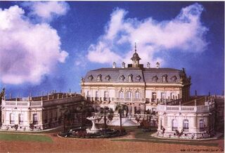 Maqueta que representa el Palacio de los Gosálvez tras su construcción en 1905 y como quedará tras su restauración.
