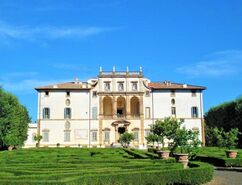 Palacio Lancelotti, Frascati (1598-1610), iniciado por Francesco da Volterra,